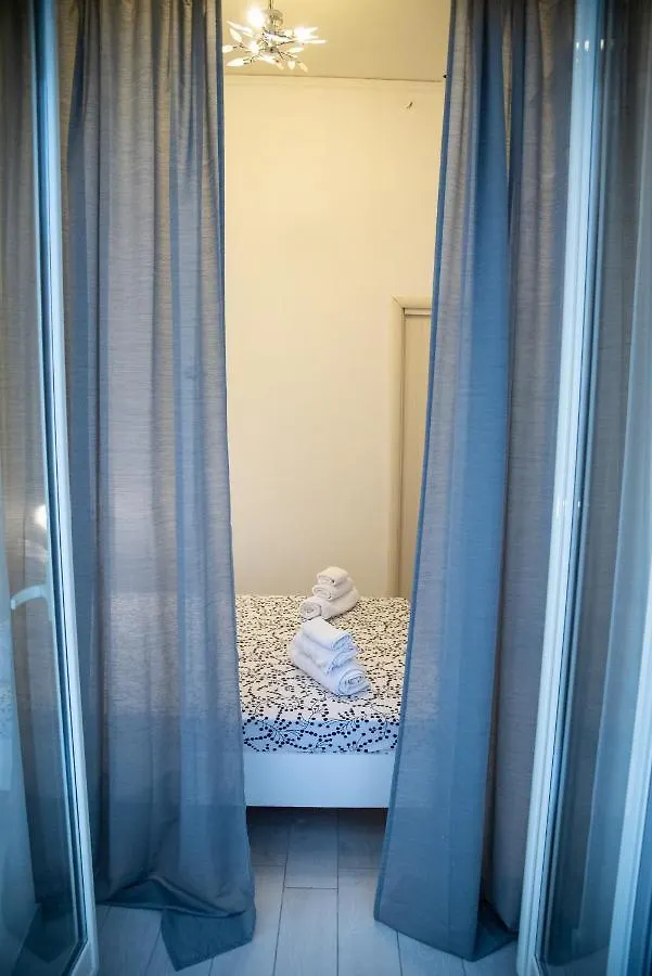 Castellanohome Napoli Italia