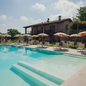  Alloggio per agriturismo Camponovo Italia